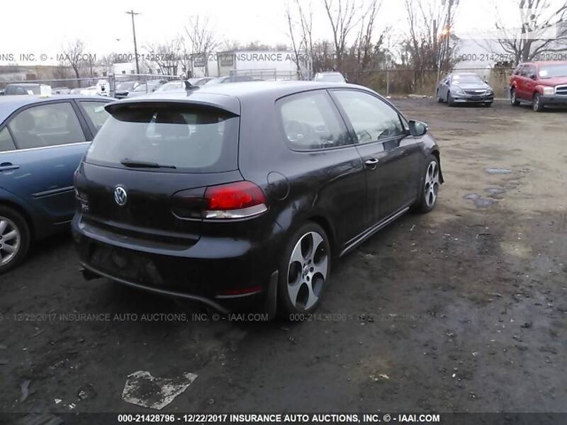 Хетчбек Volkswagen Golf GTI 2011 в Києві