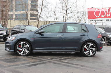 Хэтчбек Volkswagen Golf GTI 2018 в 