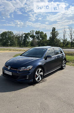 Хэтчбек Volkswagen Golf GTI 2019 в Умани