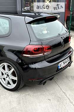 Хэтчбек Volkswagen Golf GTI 2010 в Киеве