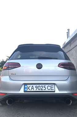 Хетчбек Volkswagen Golf GTI 2014 в Києві