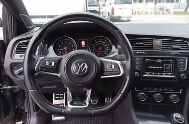 Volkswagen Golf GTI 2014