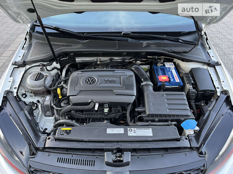 Volkswagen Golf GTI 2014