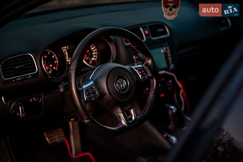 Хетчбек Volkswagen Golf GTI 2012 в Черкасах фото 20 Хетчбек Volkswagen Golf GTI 2012 в Черкасах