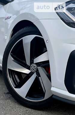 Хэтчбек Volkswagen Golf GTI 2020 в Кривом Роге