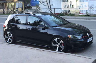 Хэтчбек Volkswagen Golf GTI 2015 в Хмельницком