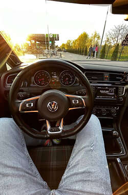 Хэтчбек Volkswagen Golf GTI 2015 в Хмельницком