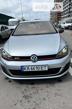 Хэтчбек Volkswagen Golf GTI 2014 в Киеве