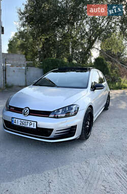 Хетчбек Volkswagen Golf GTI 2015 в Києві