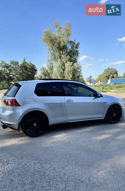 Хетчбек Volkswagen Golf GTI 2015 в Києві