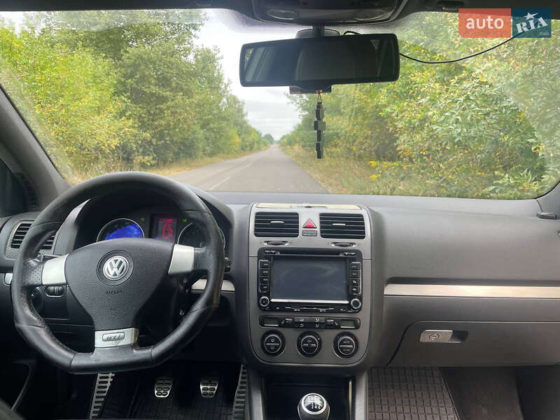 Хетчбек Volkswagen Golf GTI 2005 в Ковелі