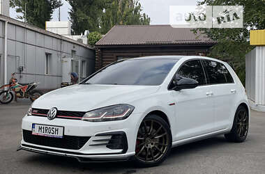 Хэтчбек Volkswagen Golf GTI 2020 в Кривом Роге