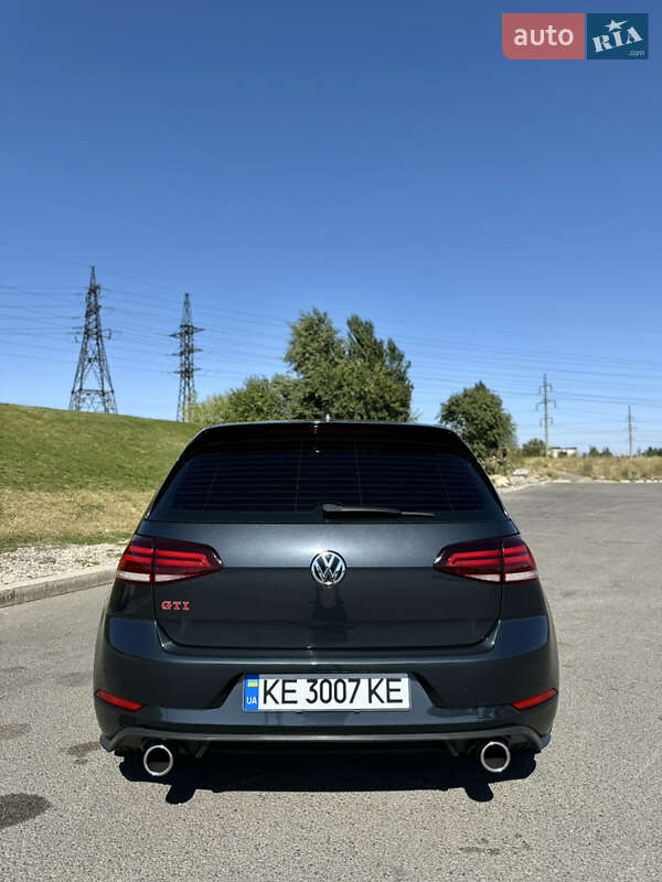 Хэтчбек Volkswagen Golf GTI 2019 в Днепре