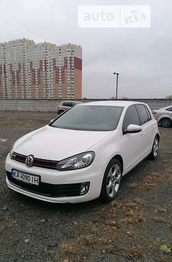 Хэтчбек Volkswagen Golf GTI 2012 в Киеве