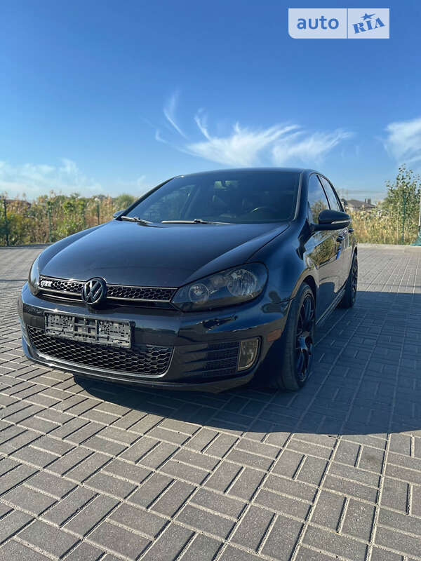 Хэтчбек Volkswagen Golf GTI 2012 в Днепре