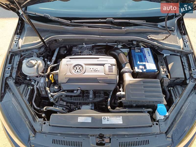 Хэтчбек Volkswagen Golf GTI 2018 в Ровно