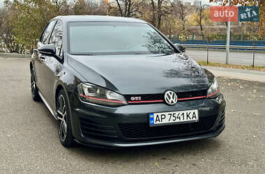 Хетчбек Volkswagen Golf GTI 2016 в Києві