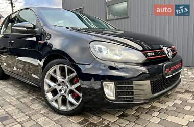 Хэтчбек Volkswagen Golf GTI 2013 в Киеве