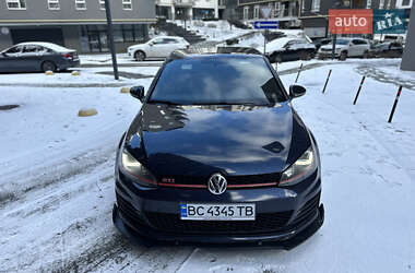 Хетчбек Volkswagen Golf GTI 2017 в Львові