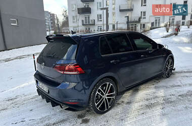 Хетчбек Volkswagen Golf GTI 2017 в Львові