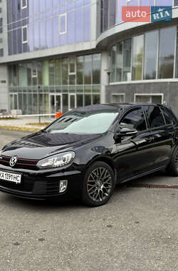 Хэтчбек Volkswagen Golf GTI 2011 в Киеве