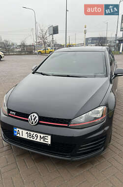 Хэтчбек Volkswagen Golf GTI 2014 в Киеве