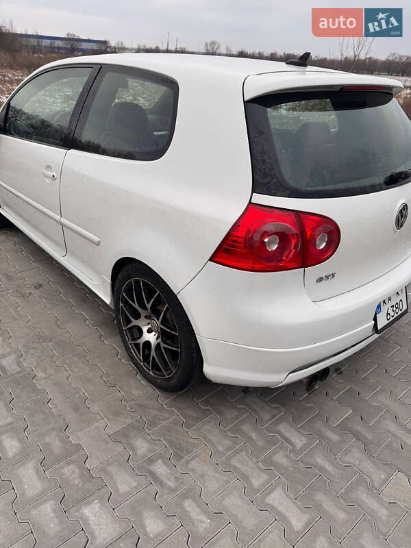 Хэтчбек Volkswagen Golf GTI 2008 в Киеве