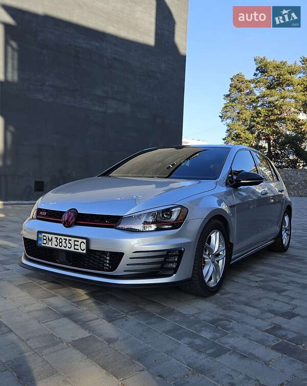Volkswagen Golf GTI 2016
