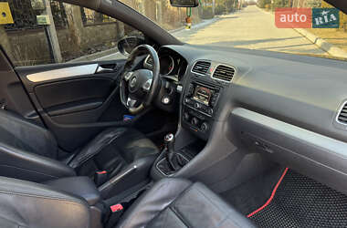 Хэтчбек Volkswagen Golf GTI 2012 в 