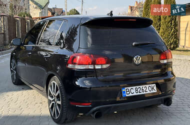 Хэтчбек Volkswagen Golf GTI 2012 в 