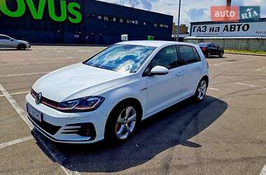 Хетчбек Volkswagen Golf GTI 2020 в Києві