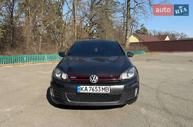 Хэтчбек Volkswagen Golf GTI 2010 в Киеве