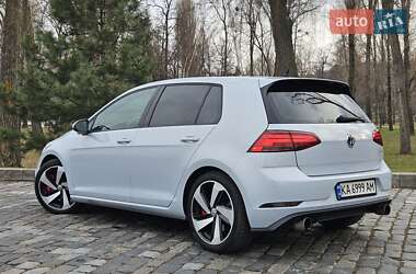 Хэтчбек Volkswagen Golf GTI 2018 в 
