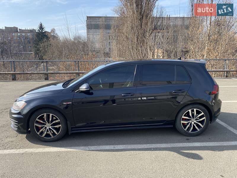 Volkswagen Golf GTI 2016
