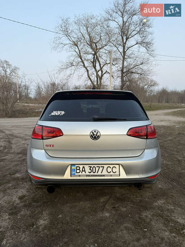 Хетчбек Volkswagen Golf GTI 2017 в Кропивницькому