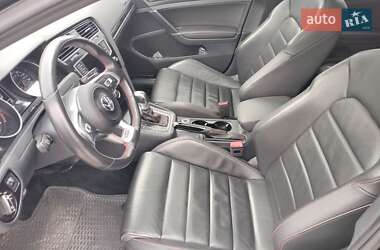 Хэтчбек Volkswagen Golf GTI 2015 в 