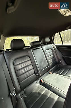 Хэтчбек Volkswagen Golf GTI 2016 в 