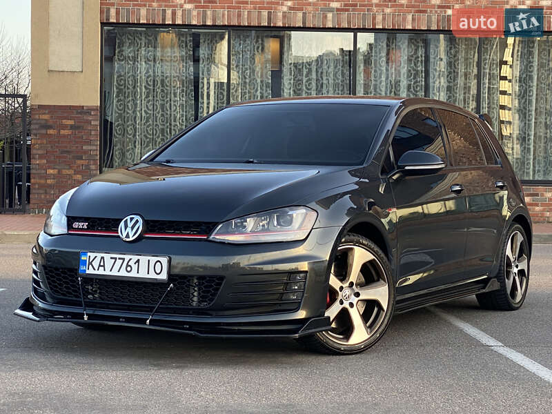 Volkswagen Golf GTI 2015