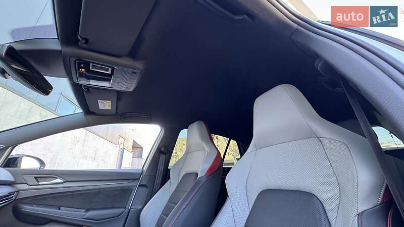 Хетчбек Volkswagen Golf GTI 2021 в Києві