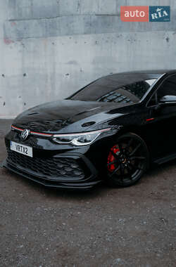 Хетчбек Volkswagen Golf GTI 2021 в 