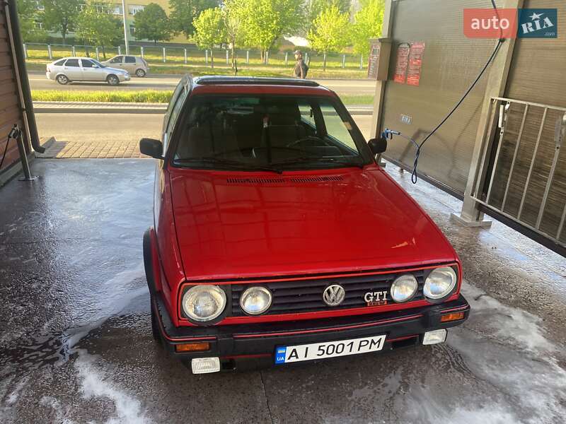Хэтчбек Volkswagen Golf GTI 1988 в Киеве