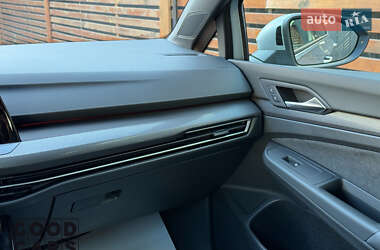 Хетчбек Volkswagen Golf GTI 2023 в 