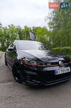 Хэтчбек Volkswagen Golf GTI 2018 в Ровно