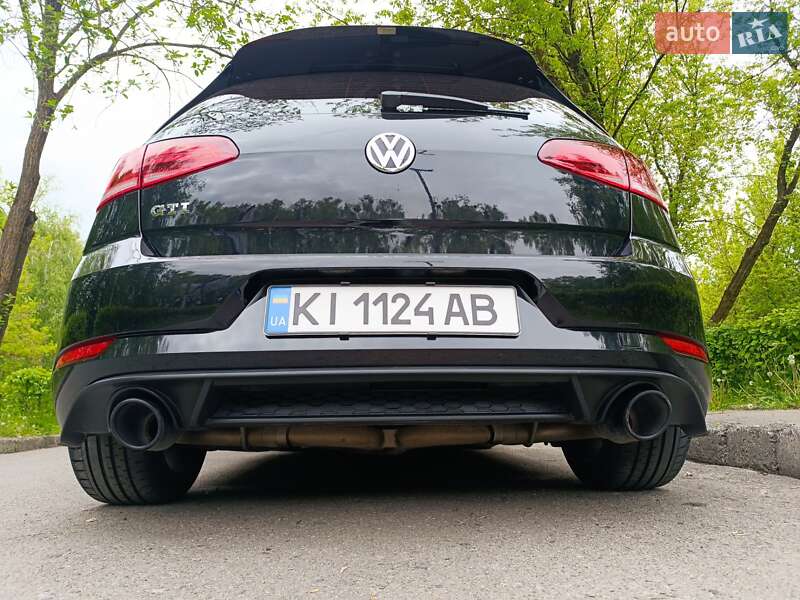 Хэтчбек Volkswagen Golf GTI 2018 в Ровно