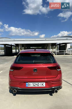 Хетчбек Volkswagen Golf GTI 2022 в 