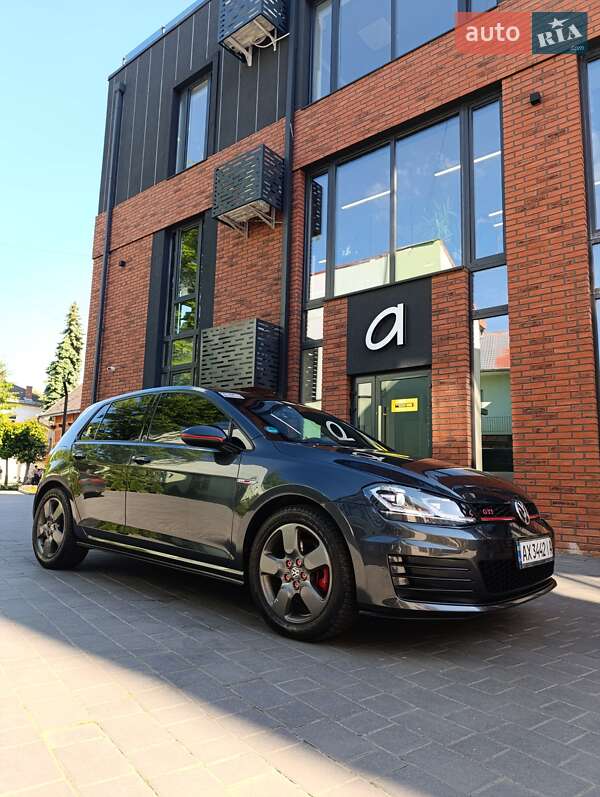 Volkswagen Golf GTI 2017
