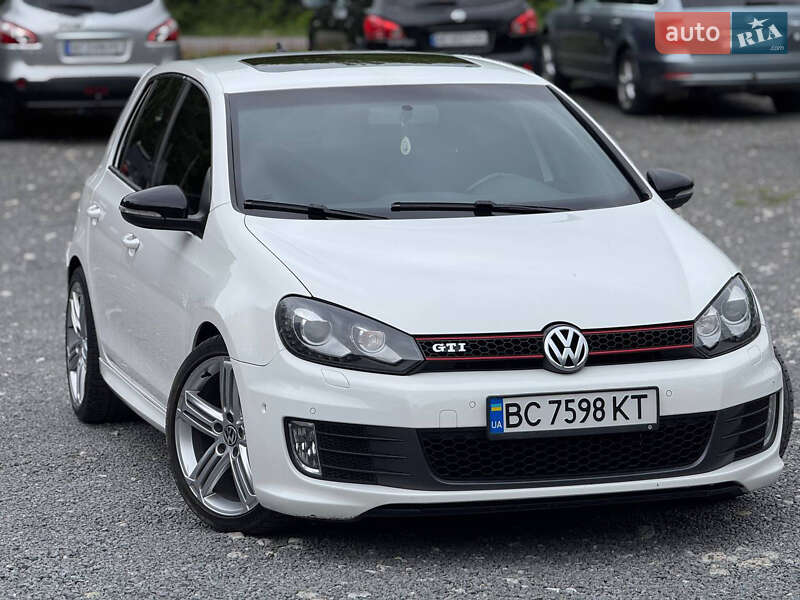Volkswagen Golf GTI 2012