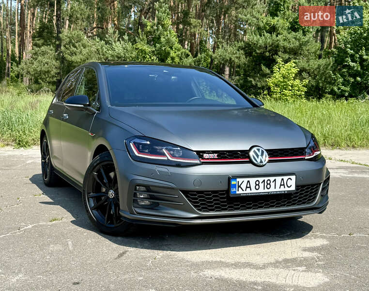Volkswagen Golf GTI 2020
