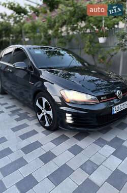 Хетчбек Volkswagen Golf GTI 2015 в Мукачевому