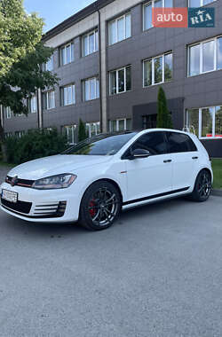 Хетчбек Volkswagen Golf GTI 2015 в Києві